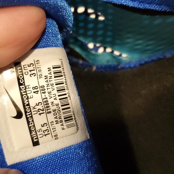 Nike Hyperlive Sneakers Mens Size 13.5 - Picture 6 of 9